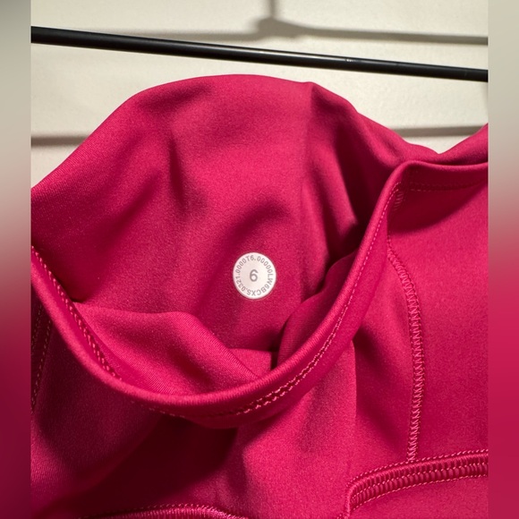 Lululemon Fast and Free 5 Pocket Pink Leggings 23” - Picture 4 of 7